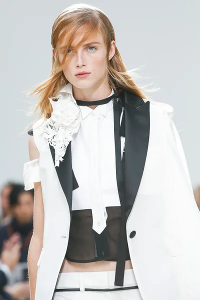 Look 2